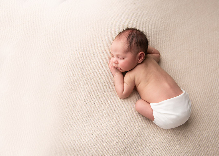 newborn photographer sutherland shire