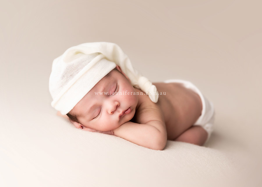 newborn photographer sutherland shire