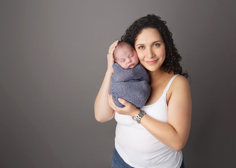 newborn photographer sutherland shire