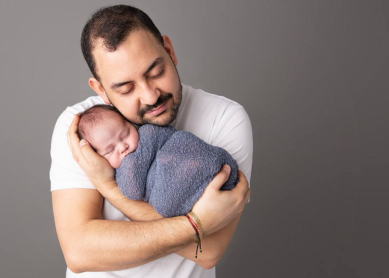 newborn photographer sutherland shire