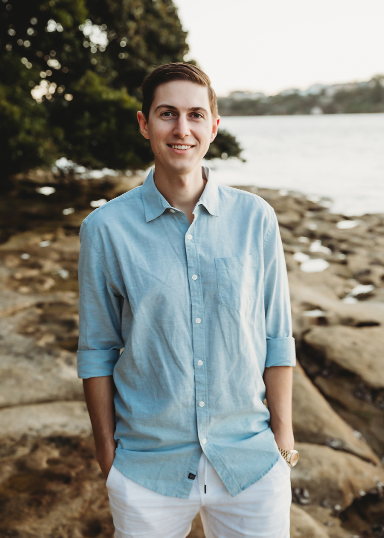 OUTDOOR MATERNITY PHOTSHOOT